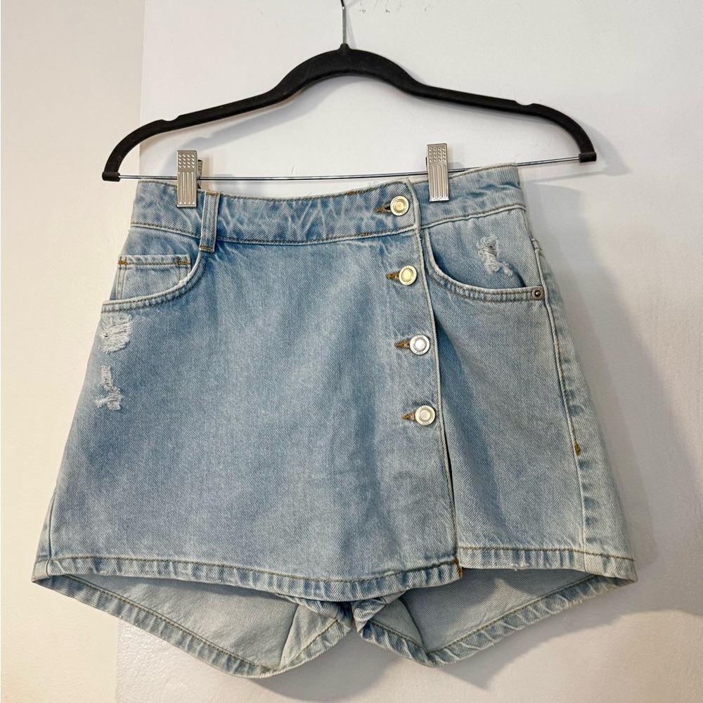Zara Light Wash Denim Skort